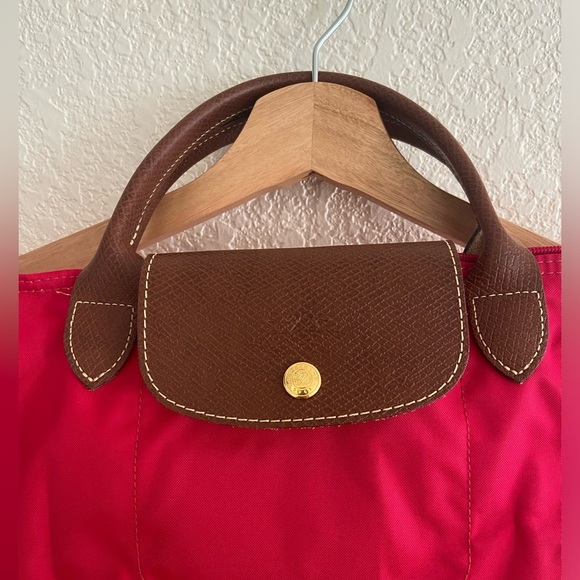 Longchamp Medium Le Pliage Red Bag Tote - Picture 3 of 11